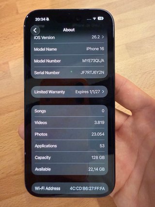 iPhone 16 Nero