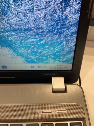 Portátil HP ProBook 4530s Plata.cargador y ratón
