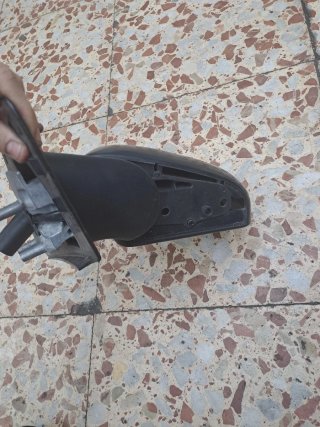 Espejo retrovisor Alfa Romeo 145 precio negociable