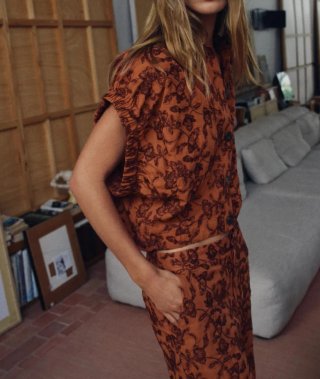 Pantalón recto bordado Zara