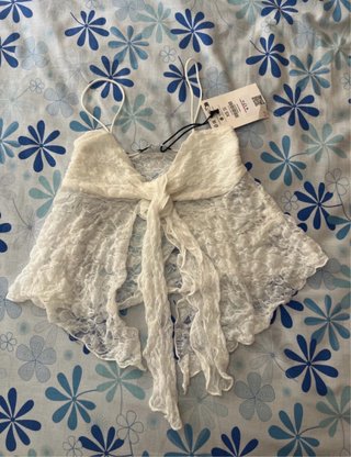 Top Bershka Blanco Encaje XS