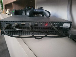 Xbox One X Edizione Limitata