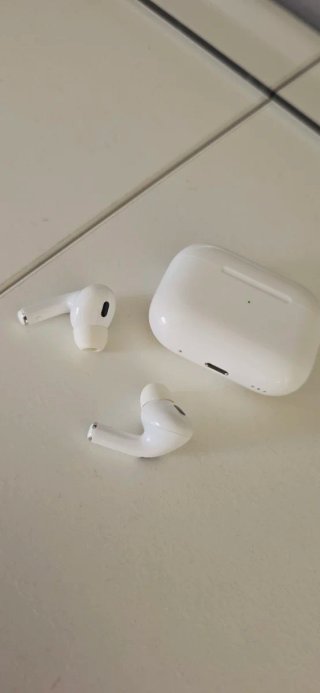 Apple AirPods Pro (2ª gen) Blancos