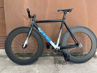 Fixie Cinelli Mash Negra