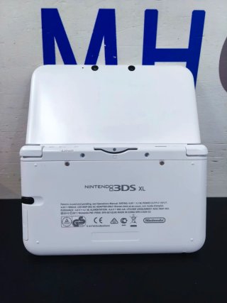 Nintendo 3DS XL Blanca