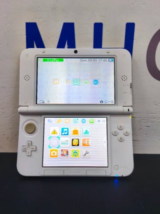 Nintendo 3DS XL Blanca