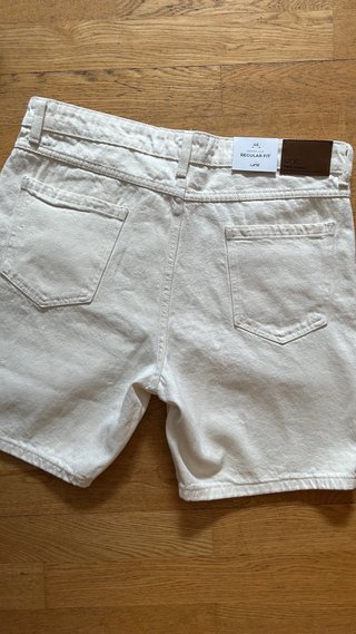 Bermuda blanca Unit Talla S