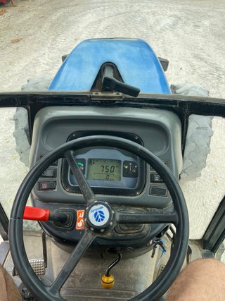 New Holland TN95F Tractor
