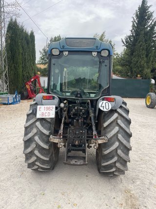 New Holland TN95F Tractor