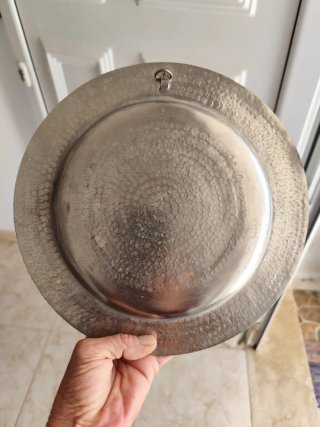 Plato de alpaca vintage para pared