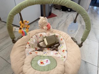 Mecedora Bebe Winnie Pooh Disney