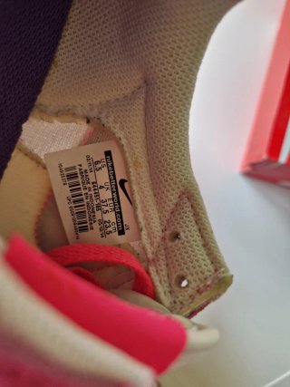 Zapatillas Nike Genicco rosas talla 37.5