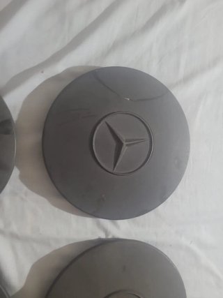 4 Tapas Rueda Mercedes Vito R15
