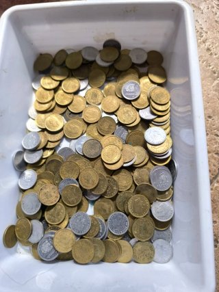 Monedas 1 peseta. Diferentes 800 grms