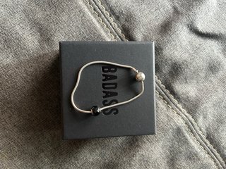 Pulsera Pandora con Charm Plata