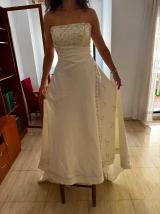 Vestido de Novia Blanco con Chaqueta
