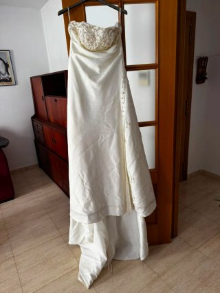 Vestido de Novia Blanco con Chaqueta