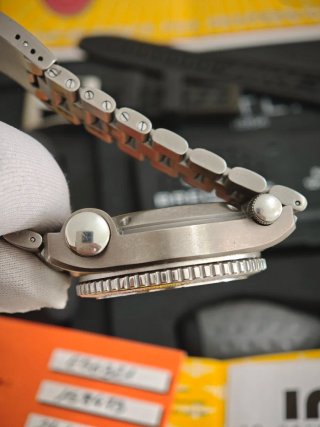 Breitling Emergency Orbiter 3 Edición Limitada