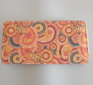 Cartera de mujer con cremallera. Ideal para regalo