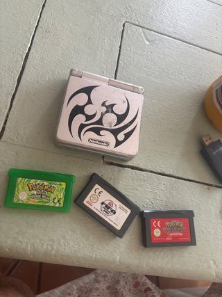 Nintendo Game Boy Advance SP Plata