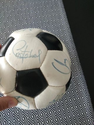 Pelota FC Barcelona firmada 84-85