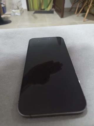 iPhone 14 Pro Max Morado