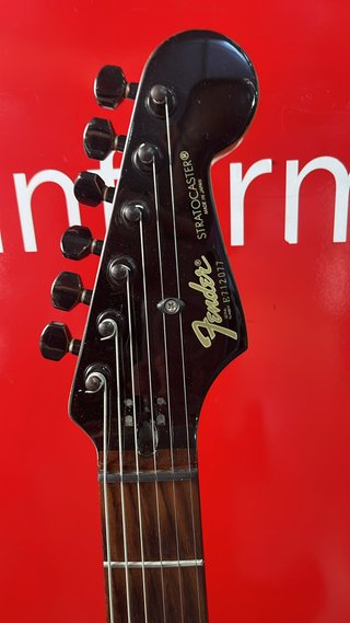 Guitarra Fender Stratocaster Negra