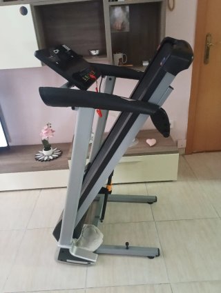 Cinta de correr CF. Algo negociable.
