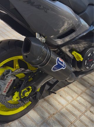 ÚNICA Yamaha Tmax Lux Max 7600kms FULL EXTRAS