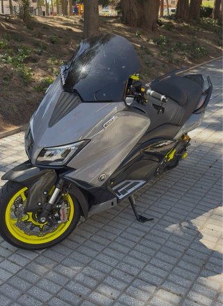ÚNICA Yamaha Tmax Lux Max 7600kms FULL EXTRAS