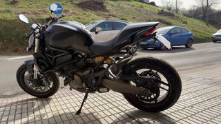 Ducati Monster 821