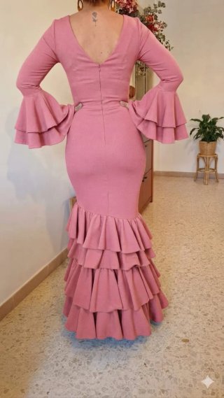 Traje de Flamenca rosa volantes TODAS LAS TALLAS
