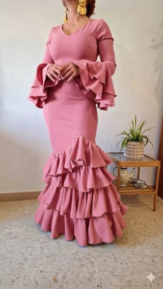 Traje de Flamenca rosa volantes TODAS LAS TALLAS