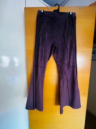 Pantalón Adidas Morado Acampanado