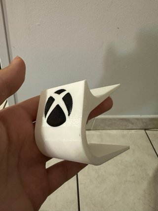 Xbox One stand per controller