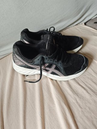 Zapatillas Asics Mujer Negras y Rosas
