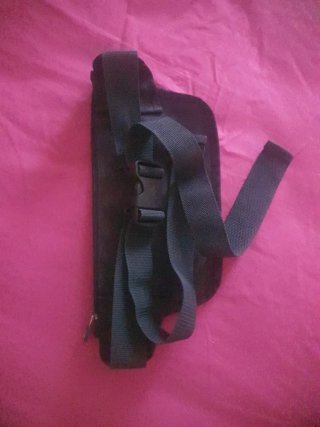Riñonera Adidas Negra