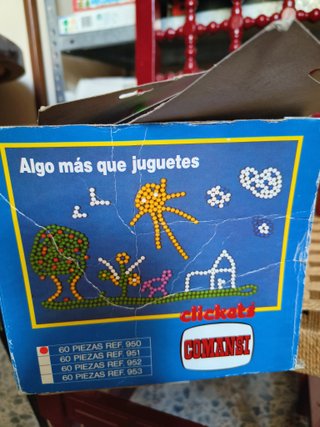 Caja expositora+19 blisters/cajas Clickets comansi
