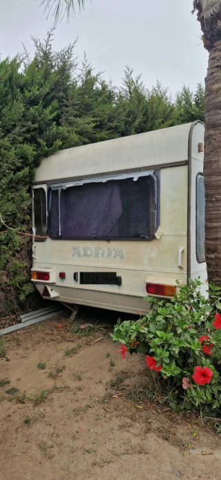 Caravana ADRIA 750kg