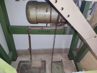 Máquina Overlock Industrial JUKI MO-816