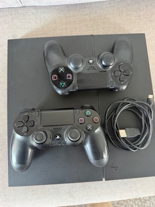 PS4 1TB Negra + 2 Mandos (opción juegos)