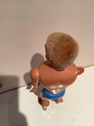 Maniquí Geyperman Rubio de Segunda Generación