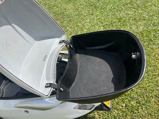 Kymco Like 49cc Scooter Blanca