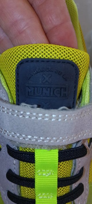 Zapatillas Munich Niño Talla X