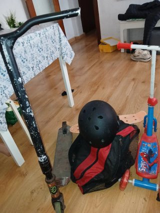 Lote patinete, patín y patines