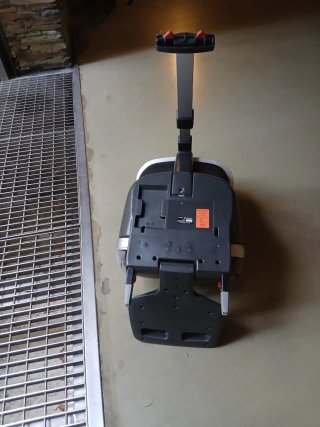 Silla de coche bebé gris