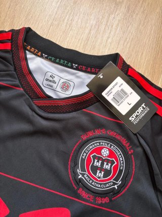 Camisola Bohemian FC O'Neills L