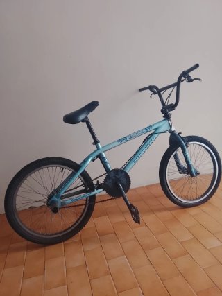 Bicicleta BMX Decathlon Blu