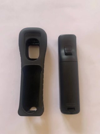 Wii Motion Plus Controller Nero con Custodia