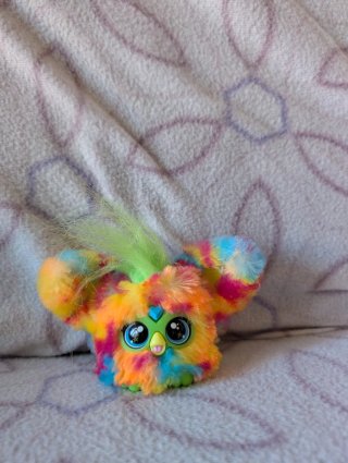Juguete Furby Arcoíris